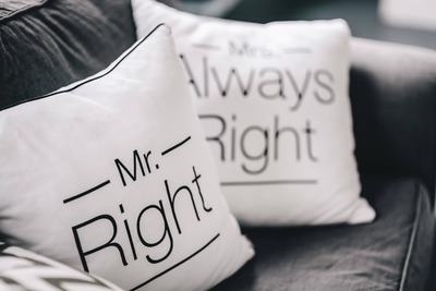 kaboompics_Mr Right and Mrs Always Right Pillow